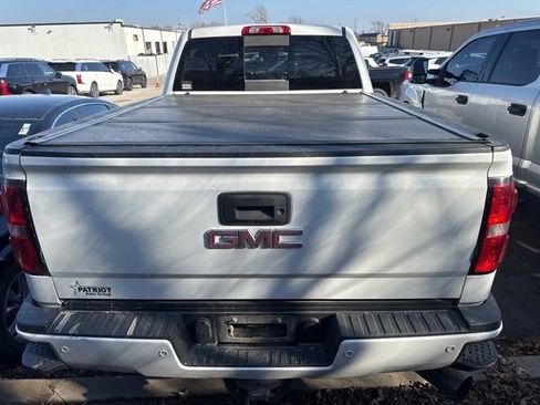 Used 2015 GMC Sierra 2500 SLT w/ Duramax Plus Package image 5