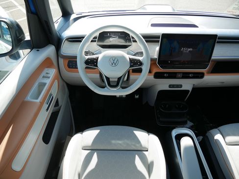 New 2025 Volkswagen ID. Buzz Pro S Plus image 7