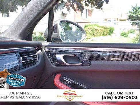 Used 2023 Porsche Macan Turbo AWD/4WD image 20