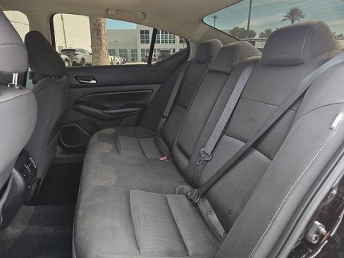 Used 2020 Nissan Altima 2.5 SV FWD image 13