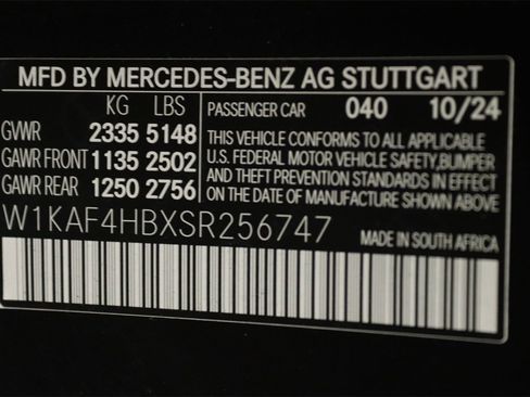 New 2025 Mercedes-Benz C 300 4MATIC Sedan image 14