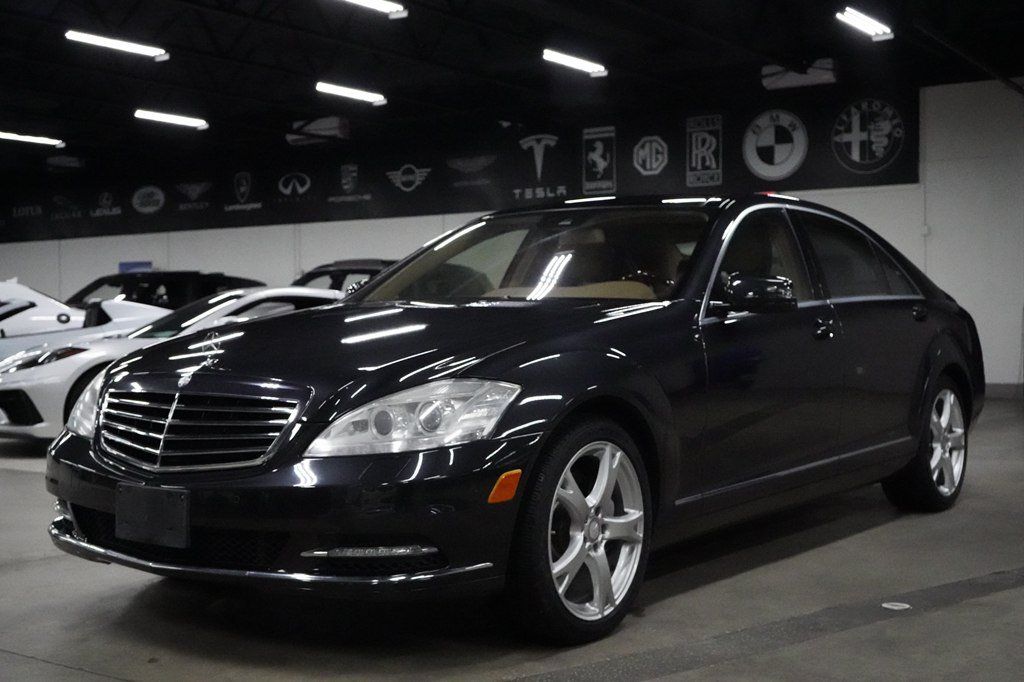 Used 2013 Mercedes-Benz S 550 4MATIC image 1