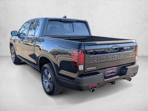 Certified 2025 Honda Ridgeline RTL image 8