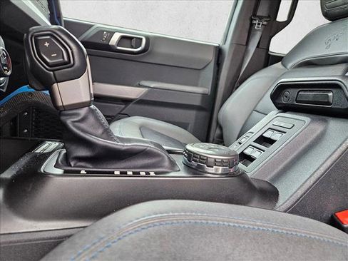 Certified 2023 Ford Bronco Black Diamond w/ Sasquatch Package image 12