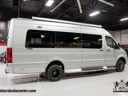 Used 2020 Mercedes-Benz Sprinter 3500 image 29