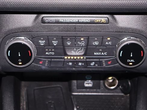Certified 2022 Ford Bronco Sport Outer Banks w/ Tech Package AWD/4WD image 30
