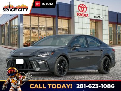New 2026 Toyota Camry SE w/ Convenience Package