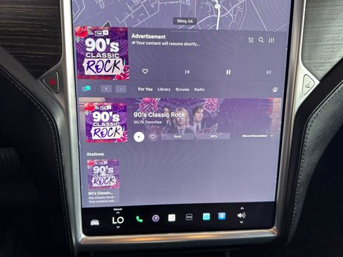 Used 2015 Tesla Model S 70D image 19