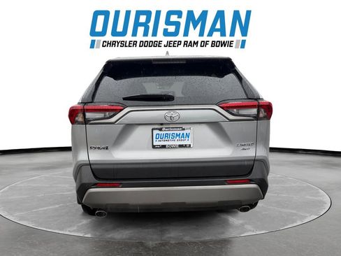 Used 2025 Toyota RAV4 Limited image 5