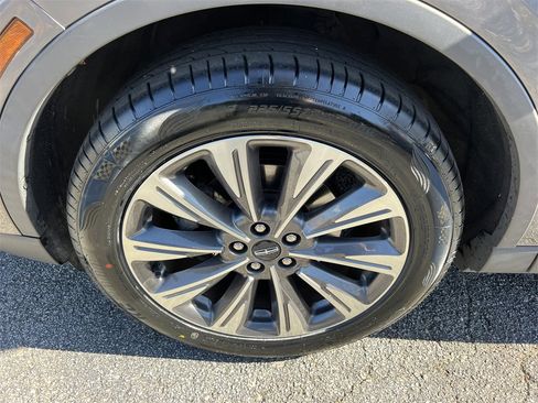 Used 2021 Lincoln Corsair Reserve w/ Equipment Group 201A image 9