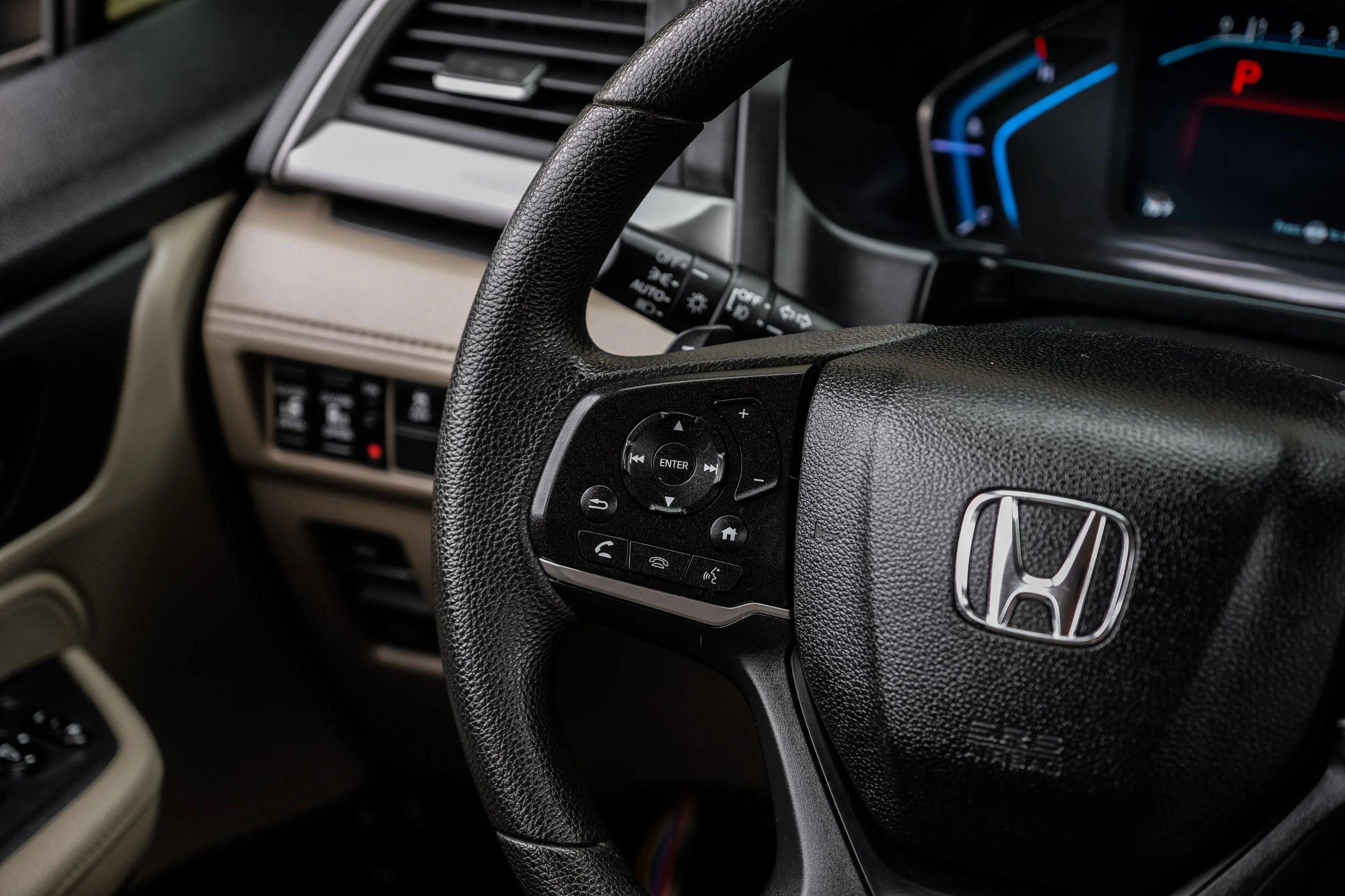 Used 2020 Honda Odyssey EX image 19