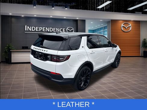 Used 2020 Land Rover Discovery Sport SE AWD/4WD image 3