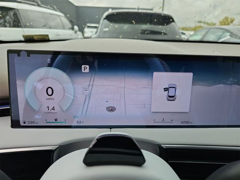 Certified 2026 Genesis GV70 2.5T Advanced image 22