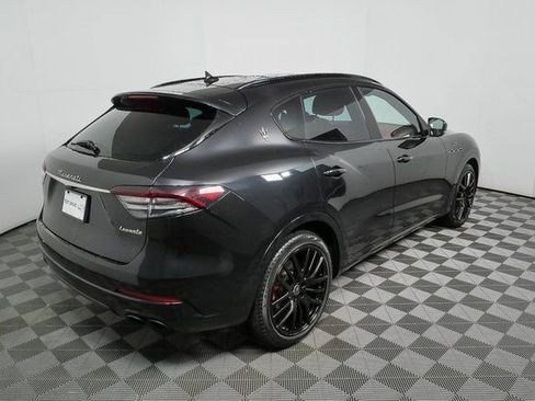 Certified 2022 Maserati Levante GT image 31