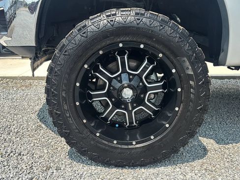 Used 2018 Ford F150 XLT AWD/4WD image 14