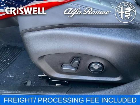 New 2025 Alfa Romeo Tonale w/ Premium Package AWD/4WD image 21