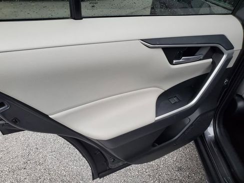 Used 2023 Toyota RAV4 XLE image 11