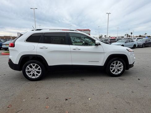 Used 2018 Jeep Cherokee Latitude image 7