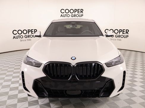 New 2026 BMW X6 xDrive40i w/ Climate Comfort Package image 9