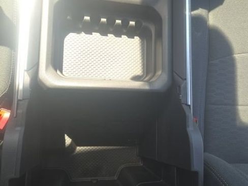 Used 2026 RAM 2500 Big Horn AWD/4WD image 33