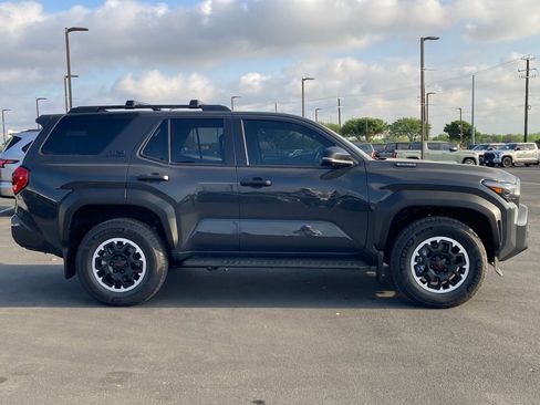 New 2026 Toyota 4Runner TRD Off-Road Premium AWD/4WD image 3