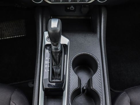 Used 2024 Nissan Altima 2.5 S image 25