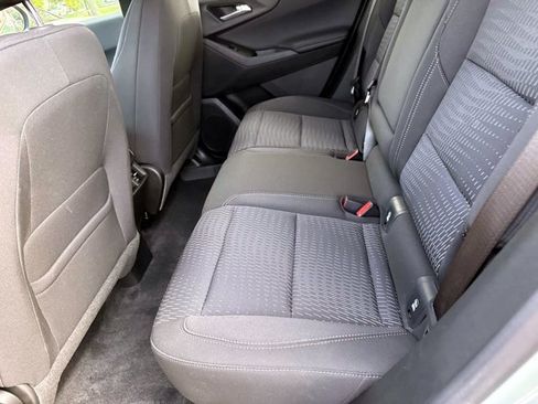 Used 2025 Chevrolet Equinox LT FWD image 13