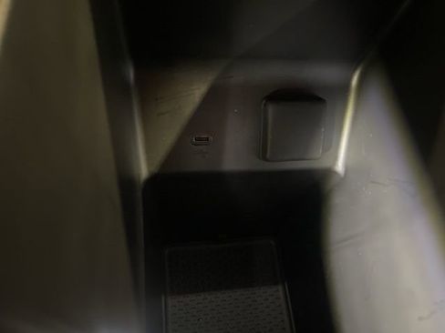 Used 2025 Chevrolet Blazer EV RS image 25