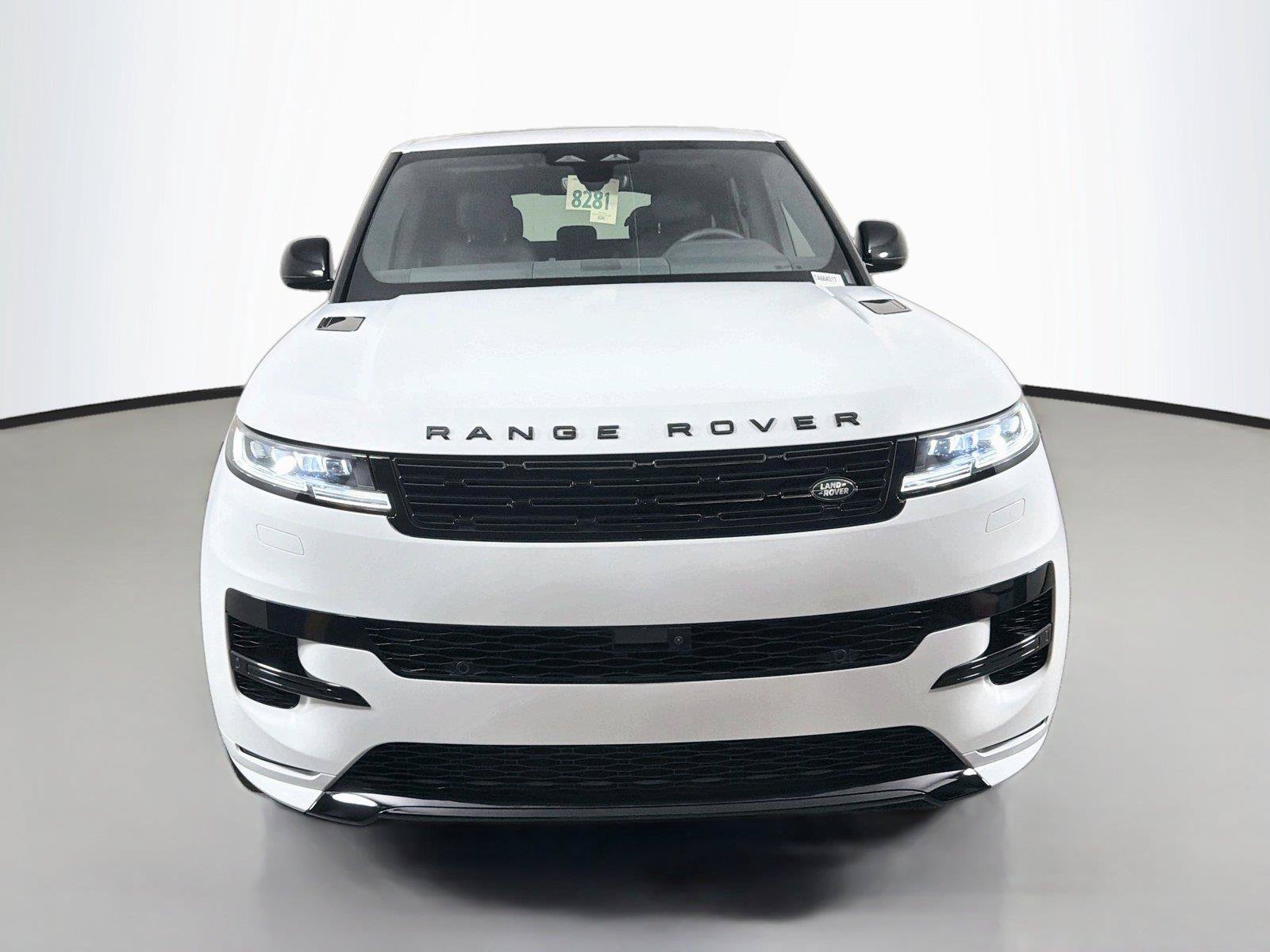 New 2026 Land Rover Range Rover Sport Dynamic SE AWD/4WD image 2