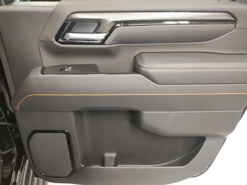 New 2026 GMC Sierra 2500 AT4 w/ AT4 Premium Plus Package AWD/4WD image 13