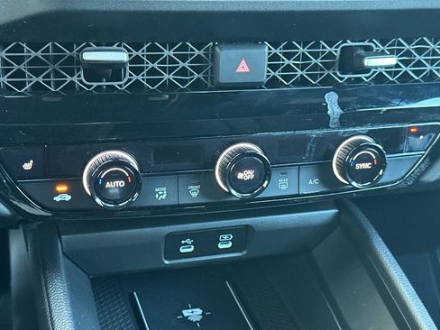 Used 2025 Honda Accord Sport image 19