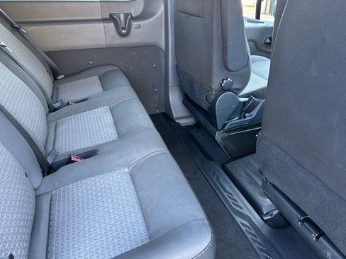 Used 2023 Ford Transit 350 XLT image 12