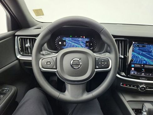 Used 2023 Volvo S60 B5 Plus w/ Climate Package image 21