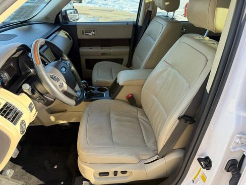 Used 2018 Ford Flex Limited w/ Equipment Group 301A image 9