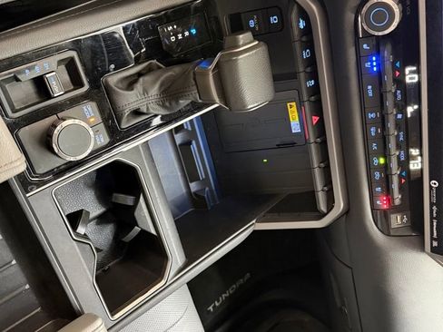 Used 2024 Toyota Tundra Limited image 17