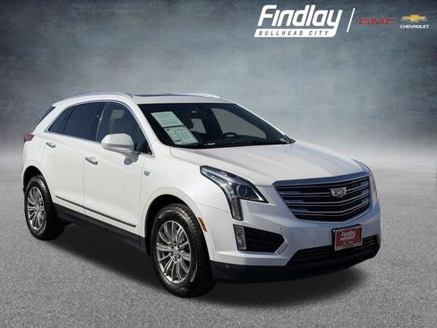 Used 2018 Cadillac XT5 Luxury w/ Driver Awareness Package FWD image 1