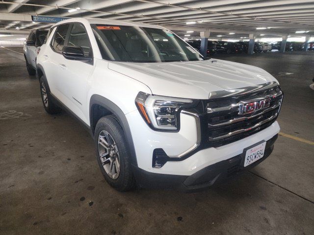 Used 2025 GMC Terrain Elevation AWD/4WD image 1