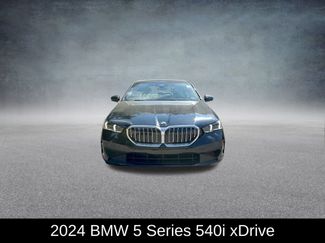 Used 2024 BMW 540i xDrive video 3