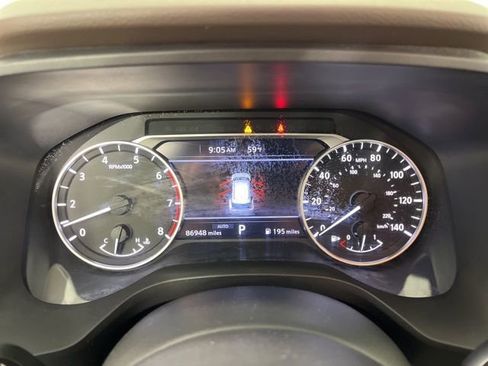 Used 2023 Nissan Rogue SV image 23