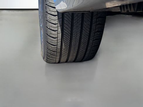 Certified 2025 BMW X2 xDrive28i image 42