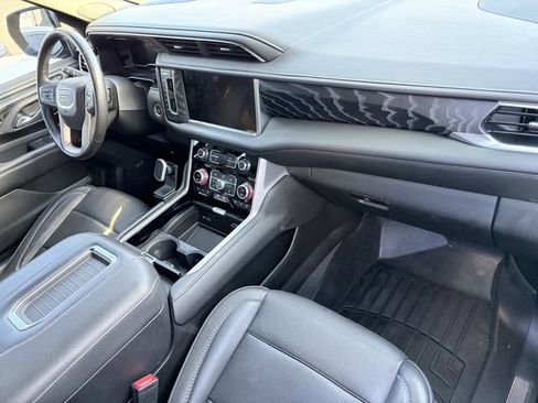 Used 2022 GMC Yukon XL Denali w/ Max Trailering Package image 7