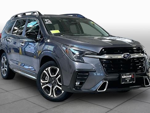 Used 2024 Subaru Ascent Touring AWD/4WD image 3