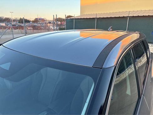 Used 2021 Nissan Rogue SV image 12