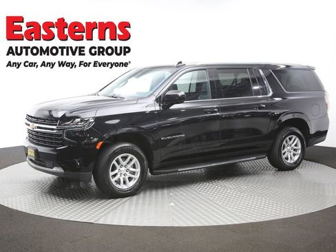 Used 2024 Chevrolet Suburban LT image 59