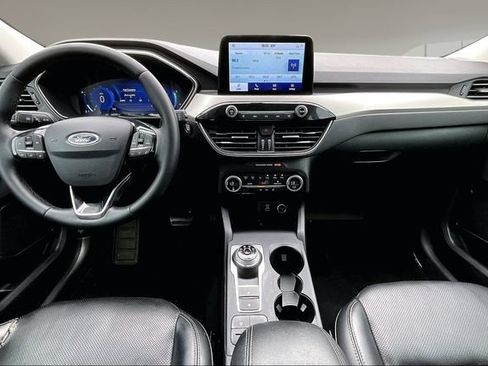 Used 2021 Ford Escape SEL w/ Technology Package FWD image 7