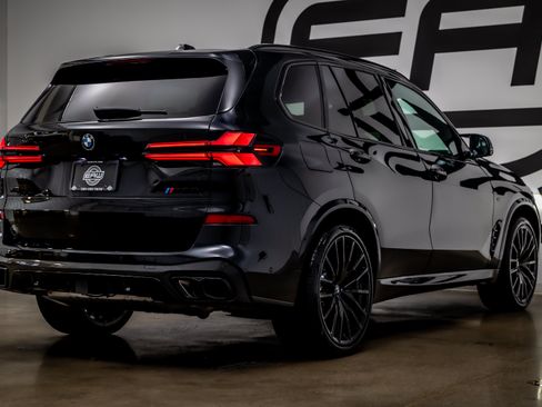 Used 2026 BMW X5 M60i AWD/4WD image 31