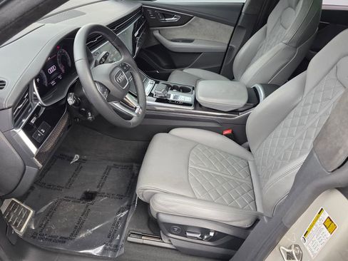 Used 2021 Audi SQ8 Prestige AWD/4WD image 9