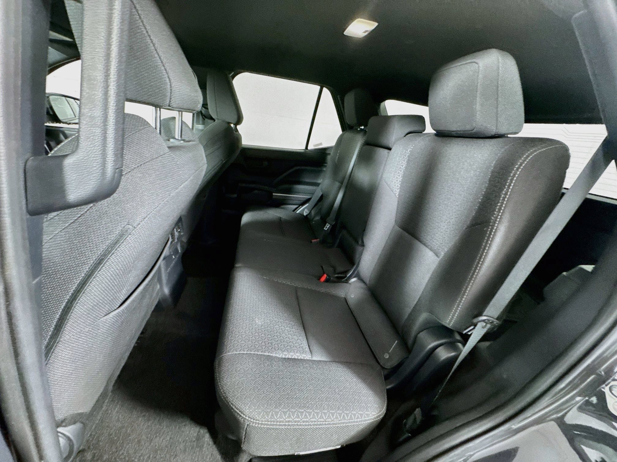 Certified 2025 Toyota 4Runner SR5 AWD/4WD image 17