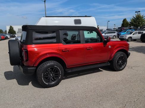 Used 2023 Ford Bronco Outer Banks AWD/4WD image 5