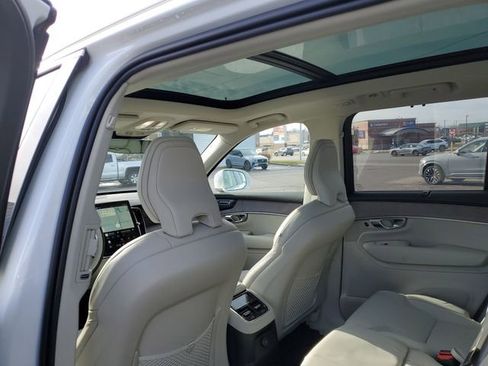 New 2026 Volvo XC90 T8 Ultra w/ Protection Package Premier image 26